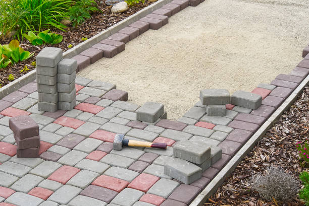 Best Driveway Paving Contractor  in Las Palmas Ii, TX